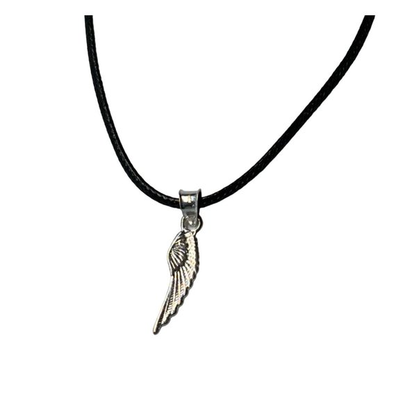 New no tags Handmade Angel wing .925 sterling silver pendant necklace - Picture 1 of 7